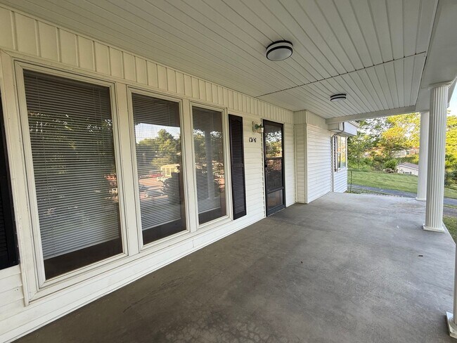 Building Photo - Tusculum Blvd Property
