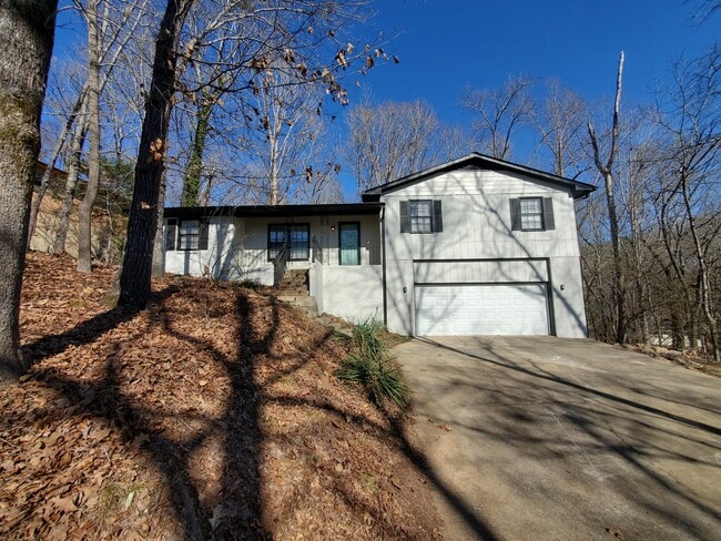Primary Photo - 365 Caldwell Cir