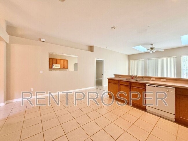 Building Photo - 7112 Hiawassee Overlook Dr
