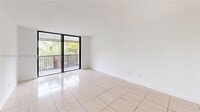 Building Photo - 14201 N Kendall Dr
