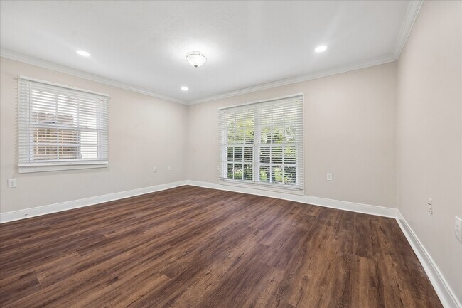 Building Photo - 3806 Murworth Dr