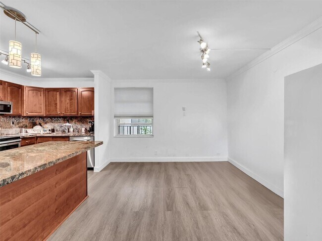 Building Photo - 20381 NE 30th Ave