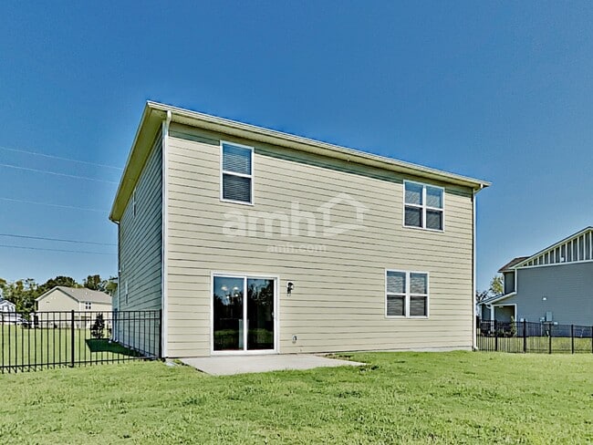 Building Photo - 604 Drema Ct