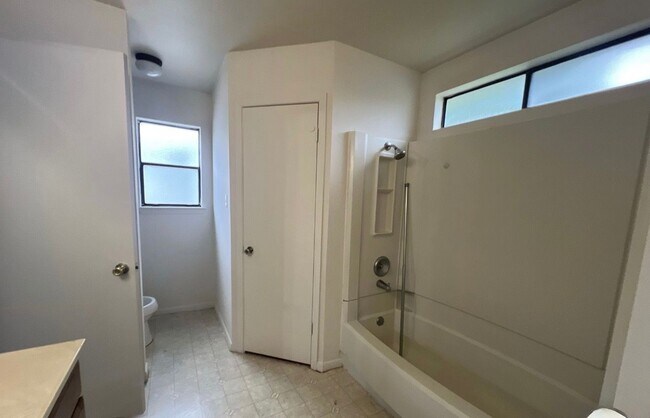 Building Photo - 4907 Cana Cove