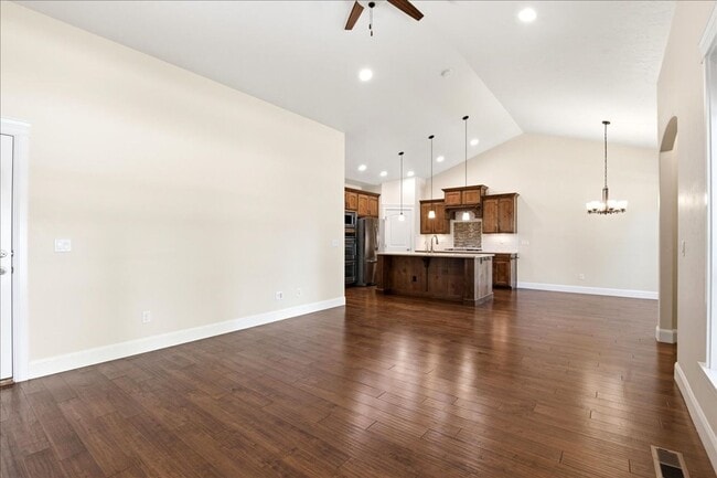 Building Photo - Single Story-3 Bedroom 2 Bathroom Home in a 55+ Community