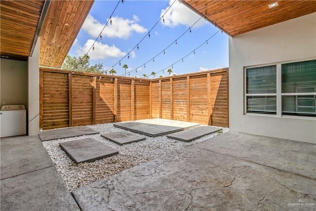 Building Photo - 21 Kilgore Ave