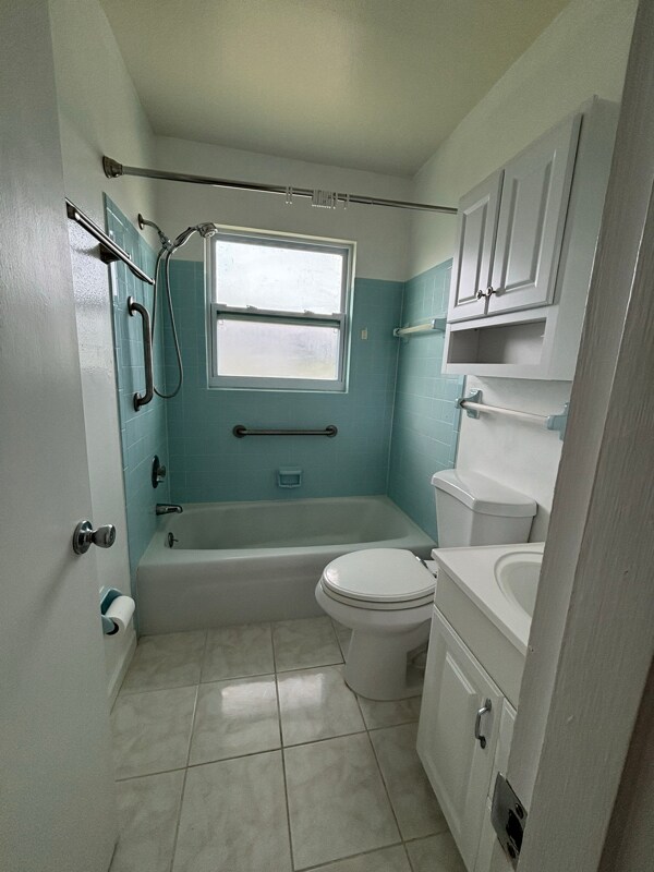 Building Photo - 167 Golf Club Ln