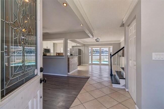 Building Photo - 7111 Gateway Ct