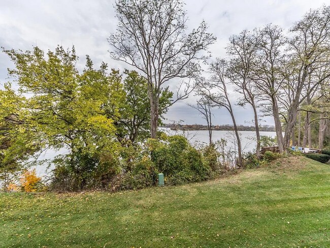 Building Photo - 9663 Harbour Cove Ct