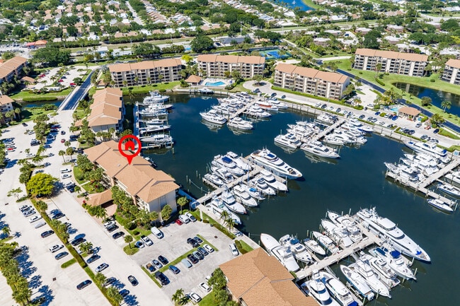 Building Photo - 2501 Marina Isle Way
