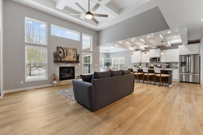 Building Photo - 1793 Cedar Ridge Dr