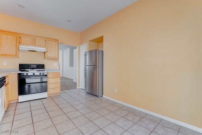 Building Photo - 332 Sonoma Valley St