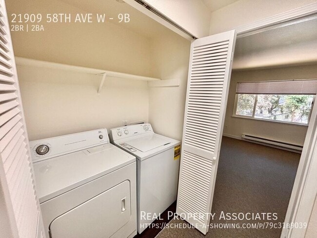 Building Photo - 21909 58th Ave W