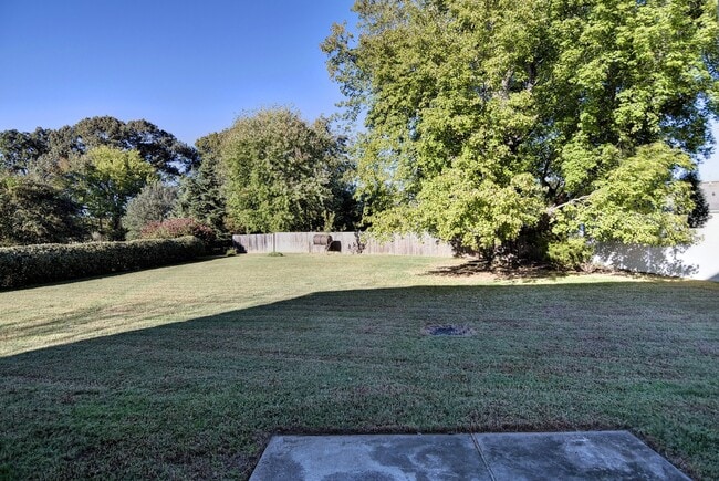 Building Photo - 164 Old Field Rd