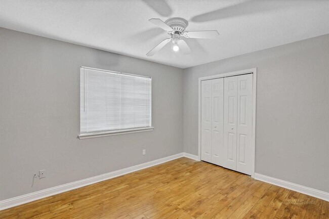 Building Photo - 3215 Keywood Ln