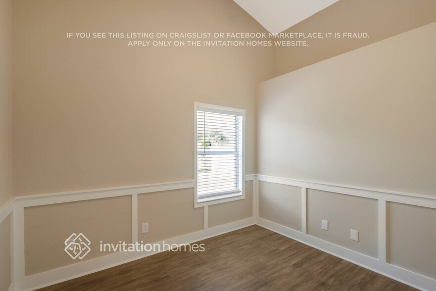 Building Photo - 11813 Rossmayne Dr