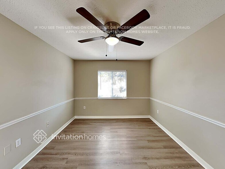 Building Photo - 10603 Magrath Ln