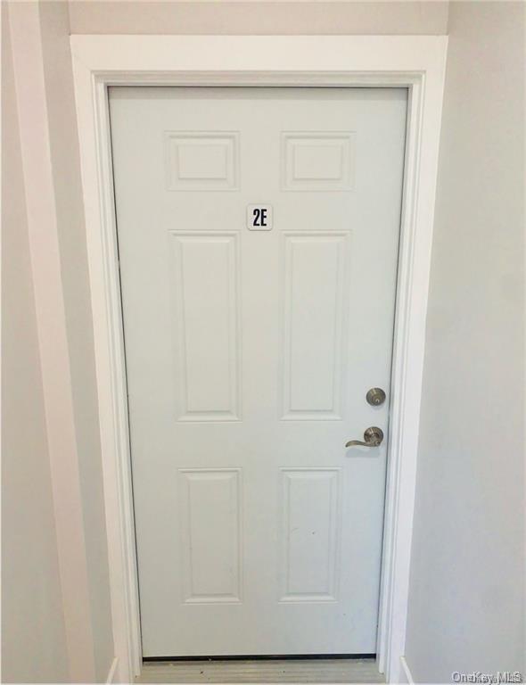 Building Photo - 25 W Hartsdale Ave