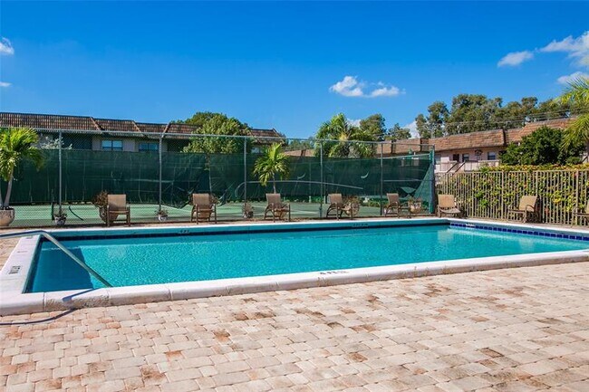 Building Photo - 10557 NW 10th St