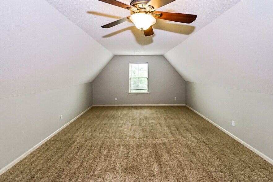 Building Photo - 4260 Markston Dr