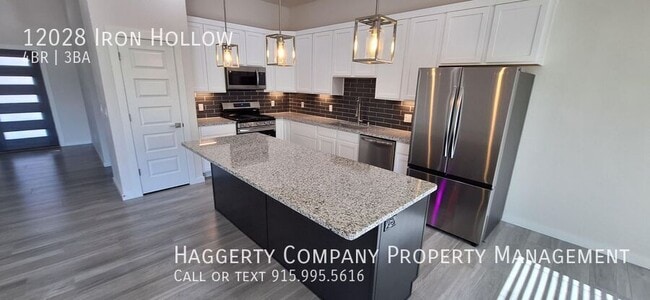 Building Photo - 12028 Iron Holw St