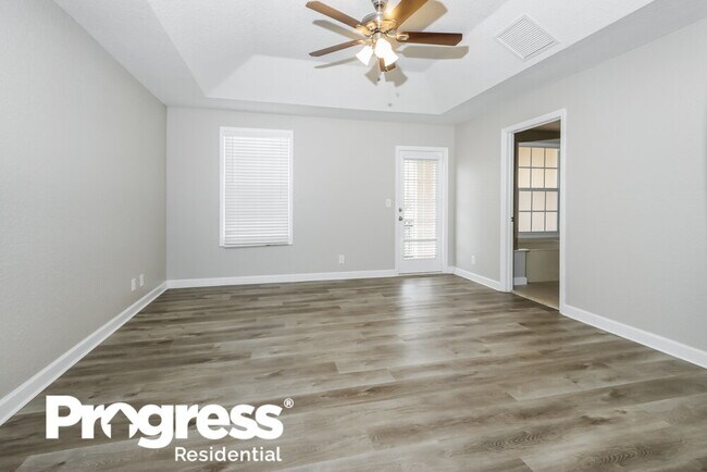 Building Photo - 8054 MURANO Cir