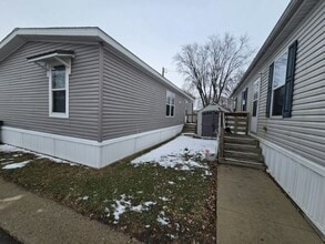 Building Photo - 269 Mallard Ln