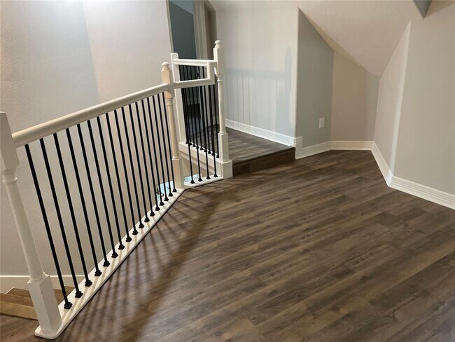 Building Photo - 3802 Springcrest Ln