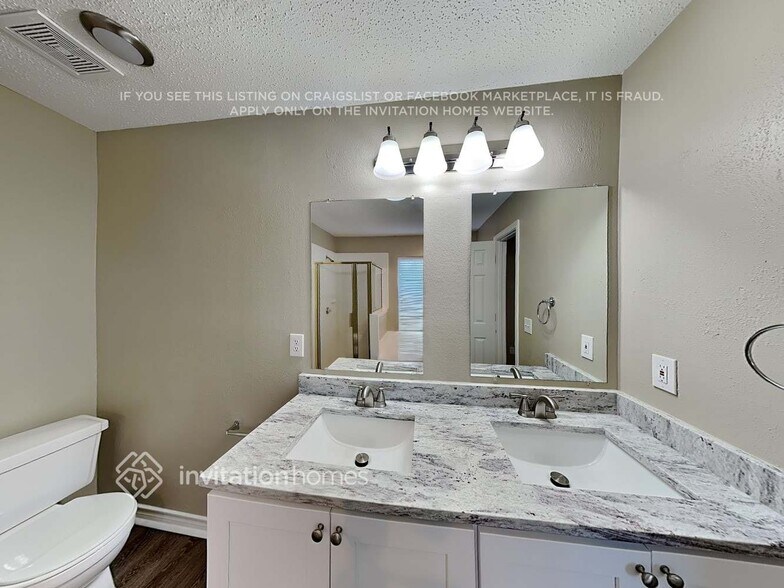 Building Photo - 8200 Bay St