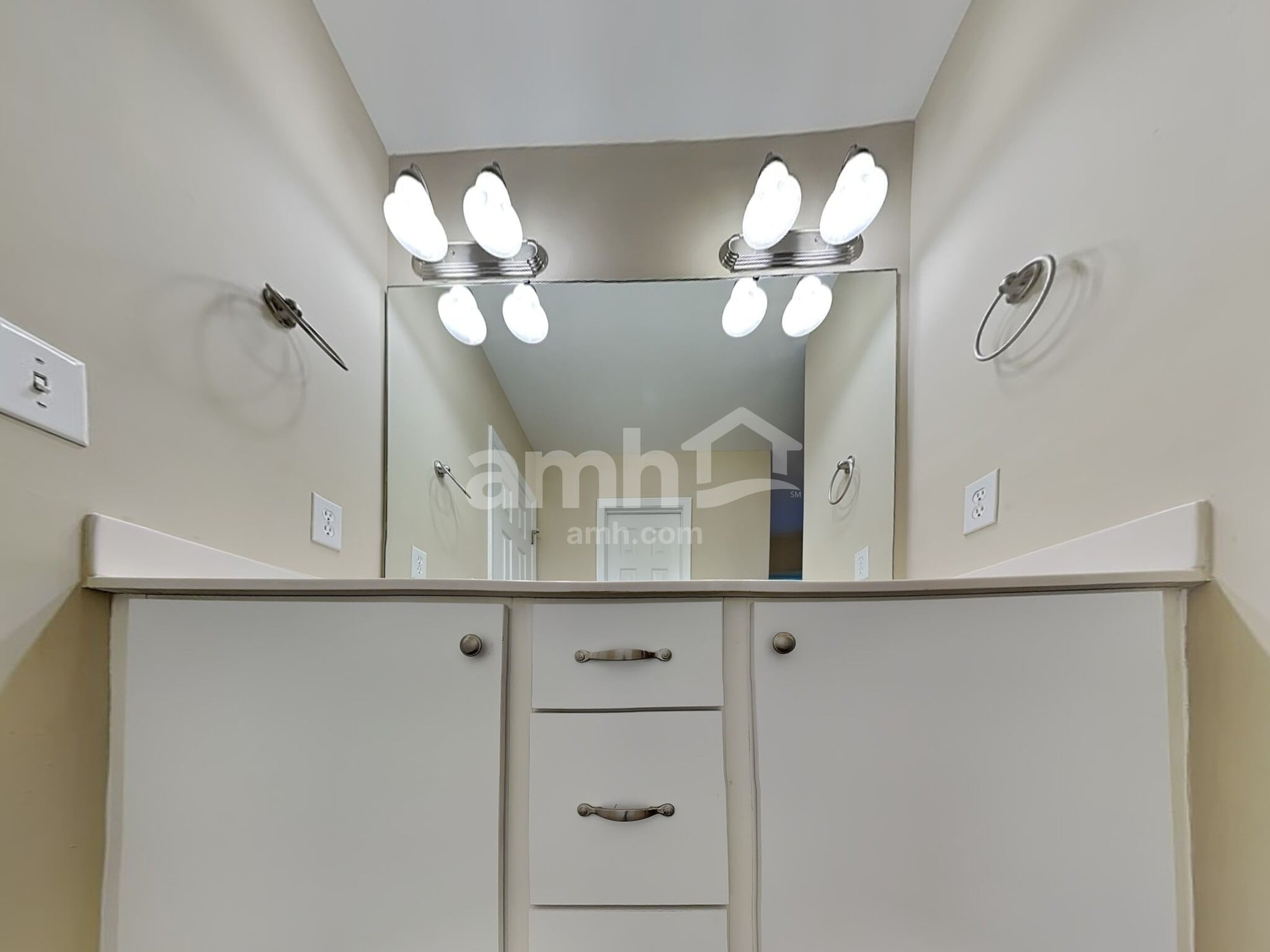 Building Photo - 236 Ber Creek Dr