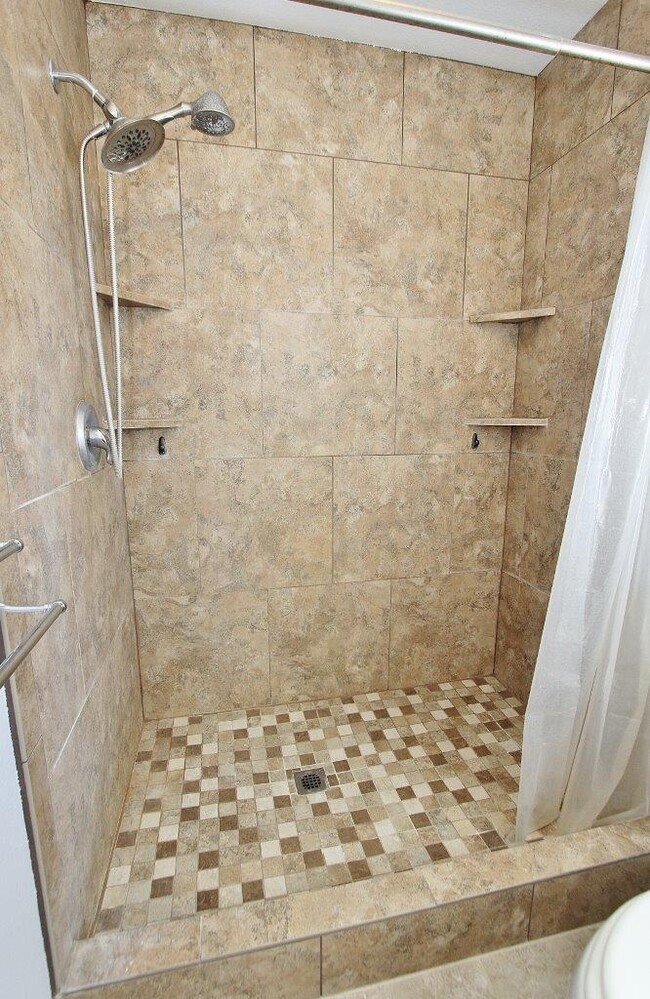 Building Photo - 2722 N Snow Goose Way