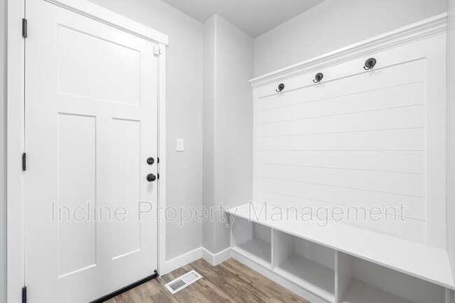 Building Photo - 446 N 230 E