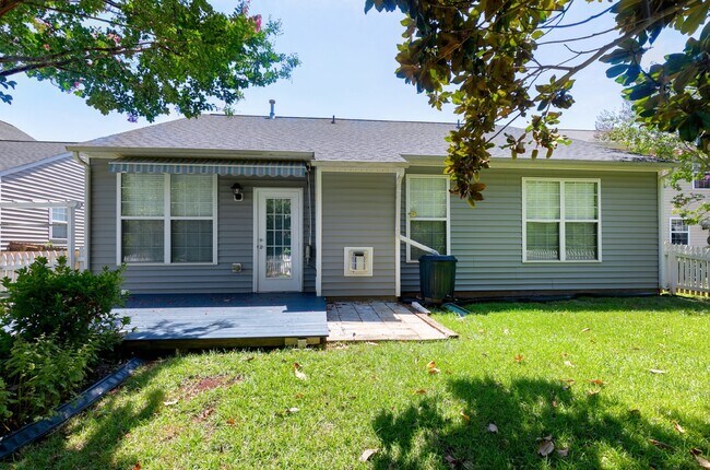 Building Photo - 412 Cline Falls Dr