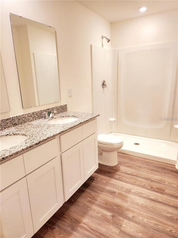 Building Photo - 1931 Golden Beak Dr