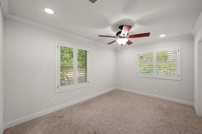 Building Photo - 2307 Alta Vista Ave