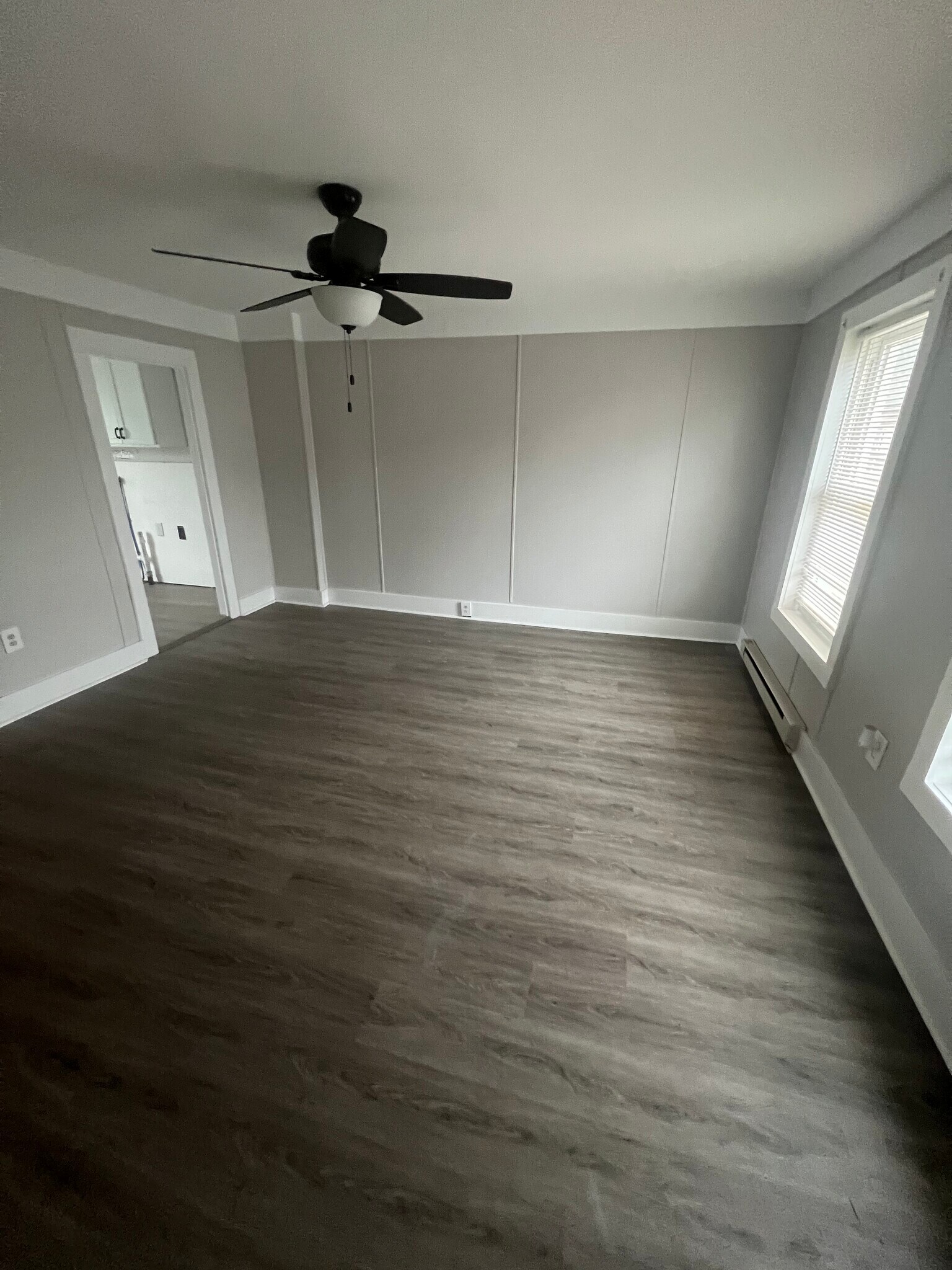 Building Photo - 6 Spring St