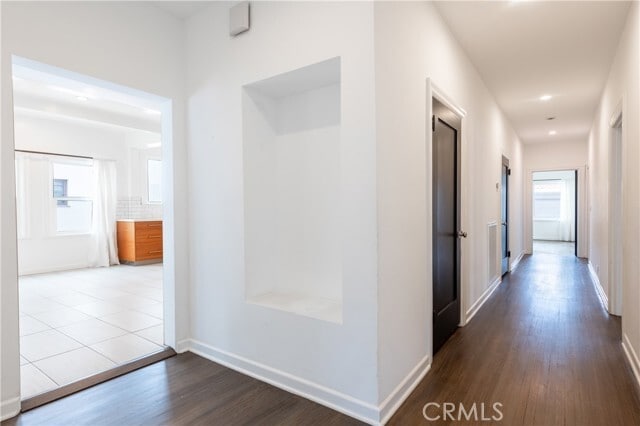Building Photo - 156 N Orange Dr