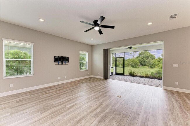 Building Photo - 2802 Butterfly Jasmine Trail