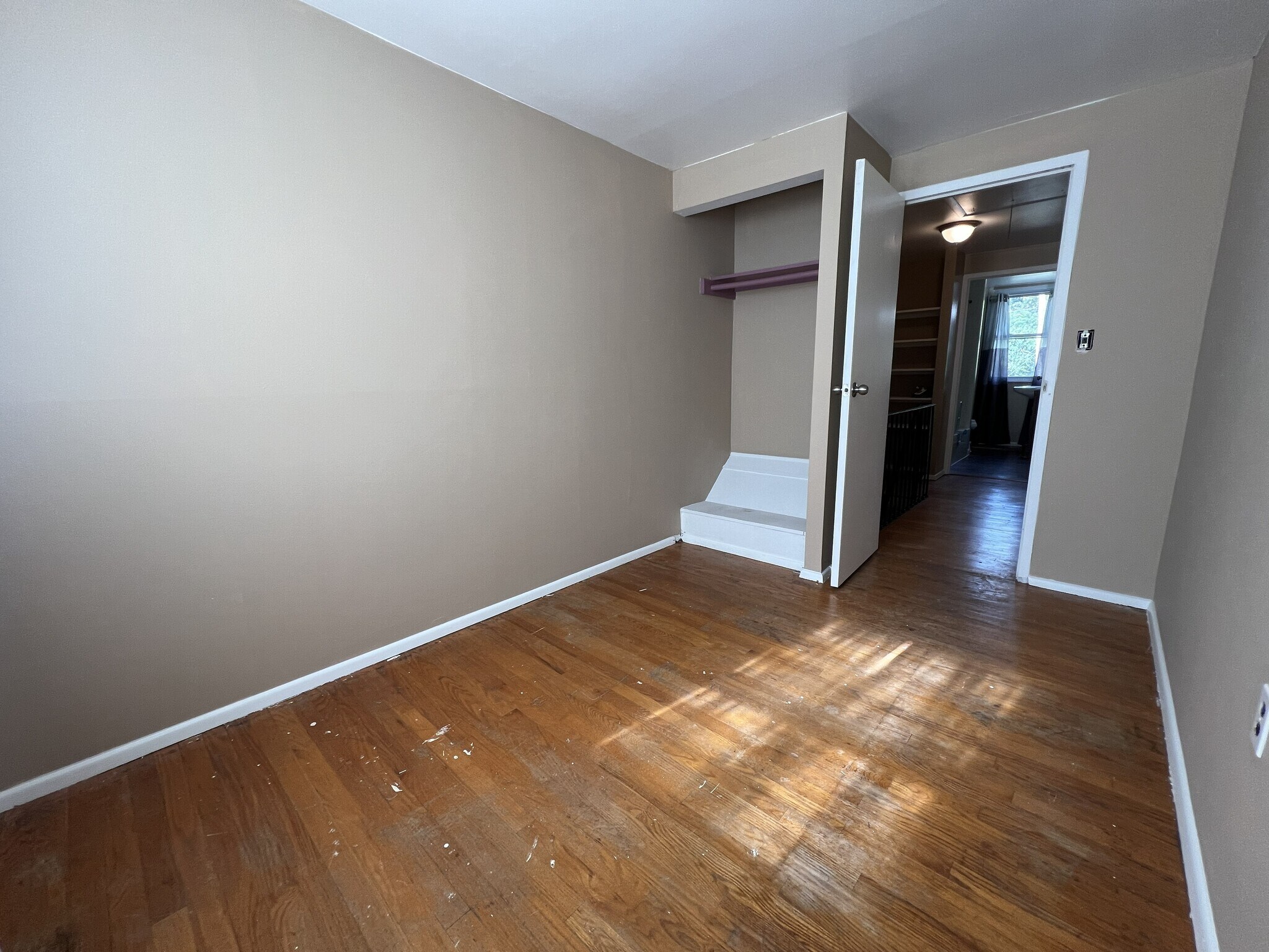 Building Photo - 7202 Sindall Rd