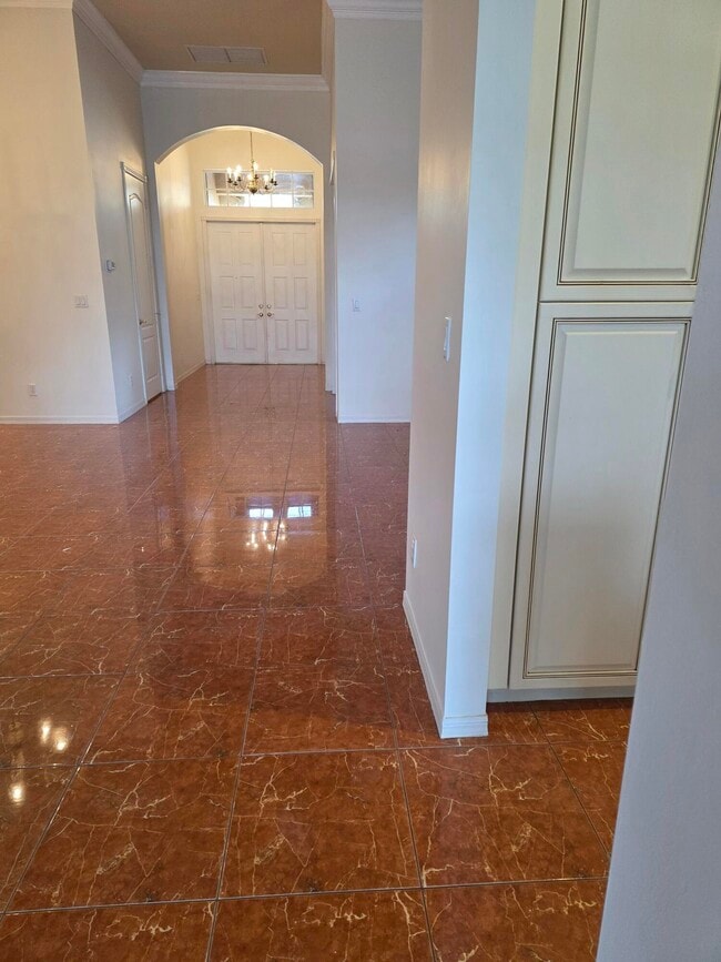 Building Photo - 7145 Veneto Dr