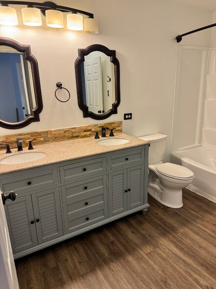 Building Photo - 5068 Bristle Cone Cir