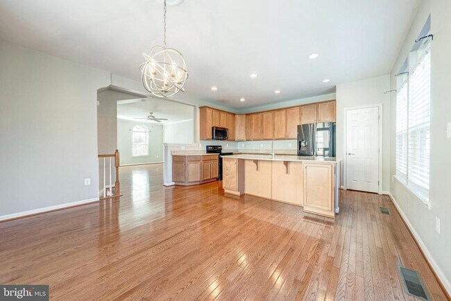 Building Photo - 43022 Spyder Pl