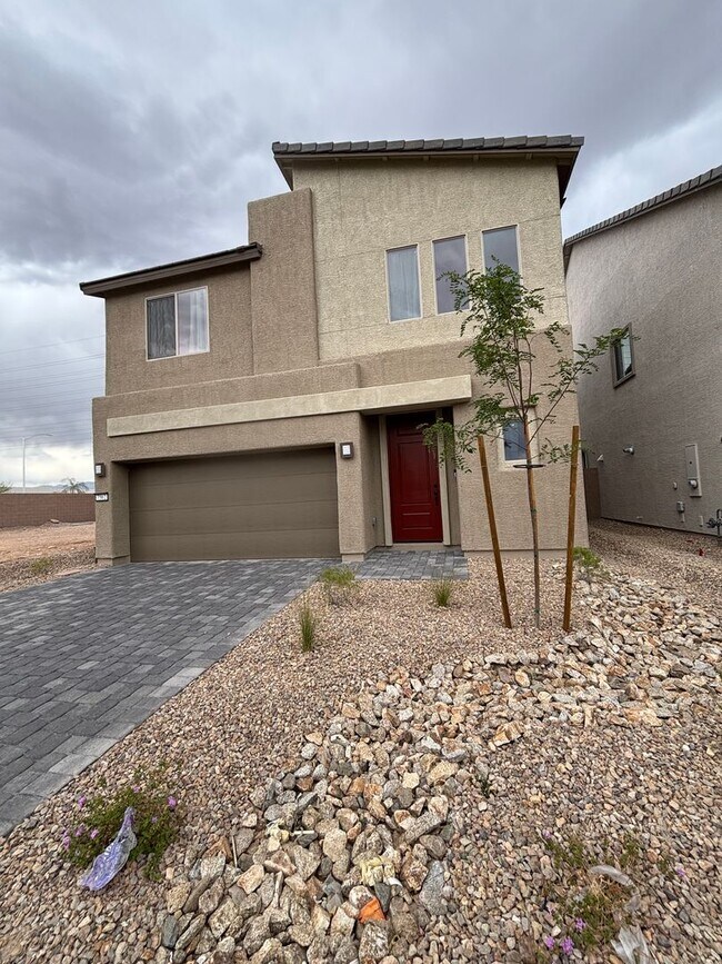 Building Photo - Brand new Southwest 3 bedrooms 2.5 bathrooms