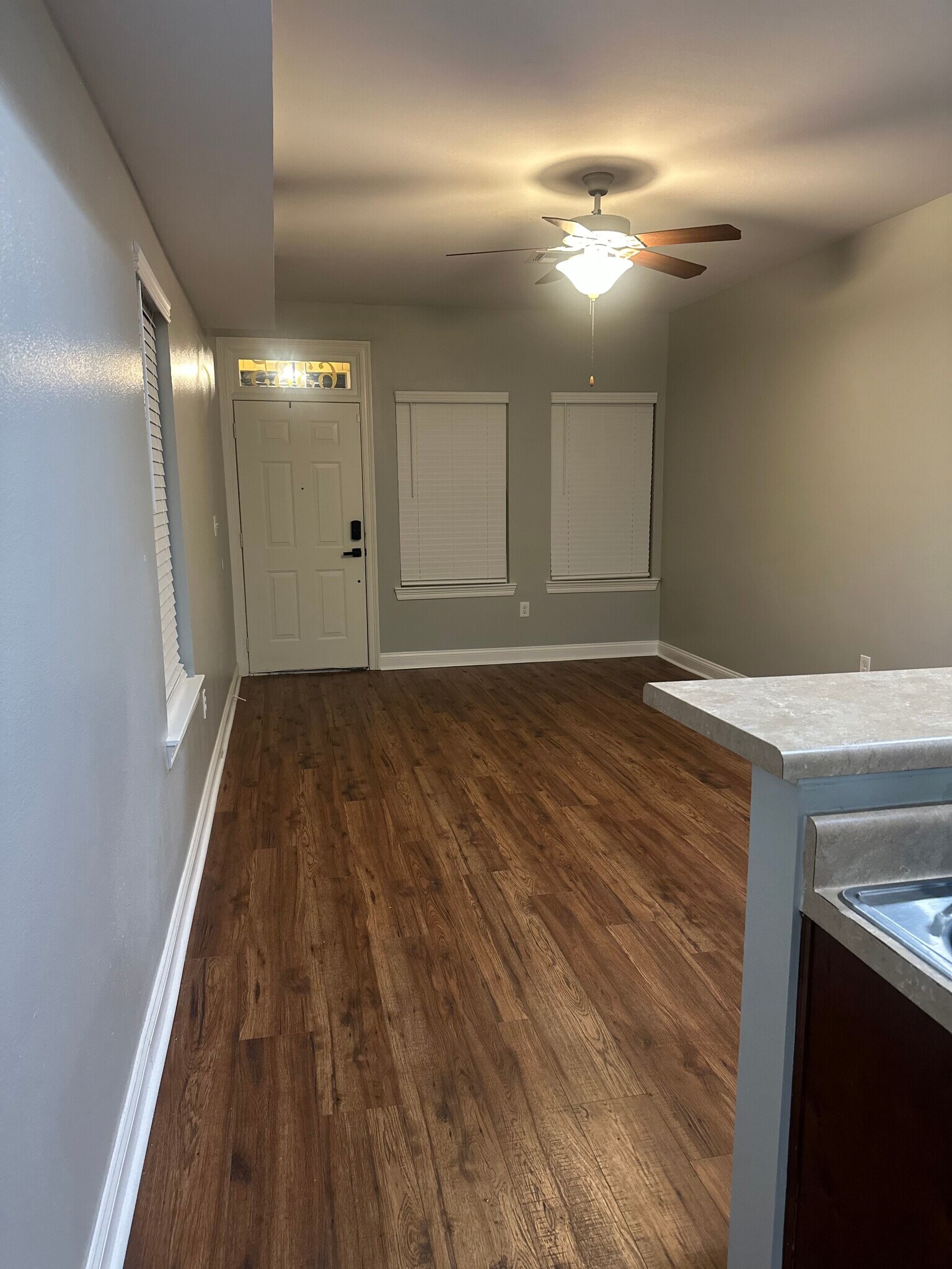 Building Photo - 6333 Saint Claude Ave