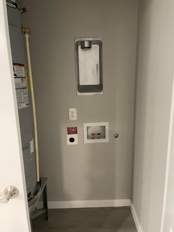 Building Photo - 238 E Young Pl