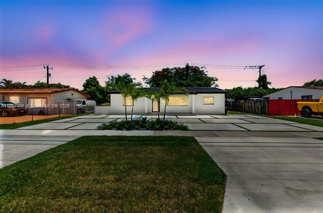 Building Photo - 9360 SW 16th St