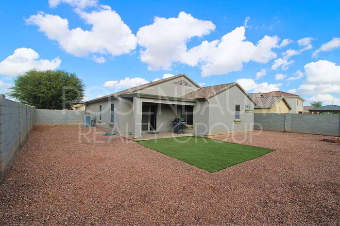 Building Photo - 16755 W Desert Bloom St