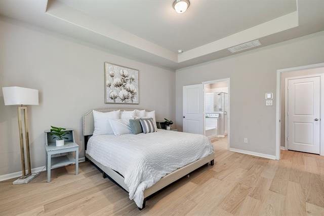 Building Photo - 5513 Deer Run Dr