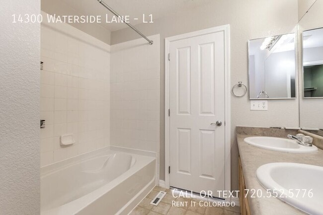 Building Photo - 14300 Waterside Ln