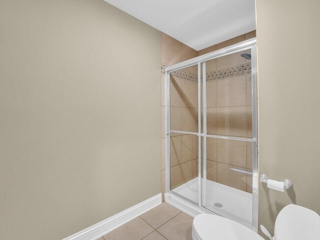 Building Photo - 106 Michigan Ct